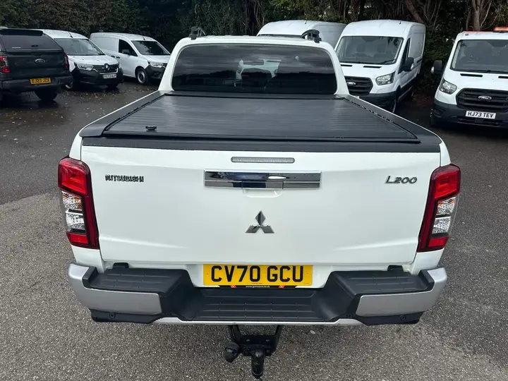 Mitsubishi L200 2020 photo 4