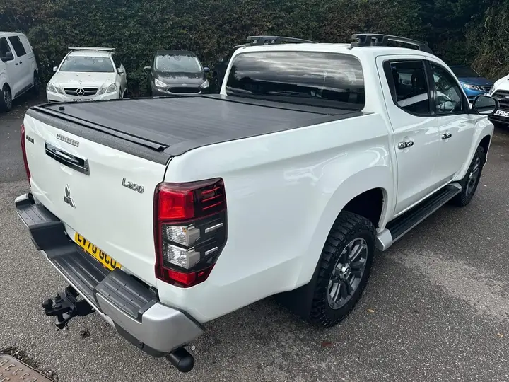 Mitsubishi L200 2020 photo 5