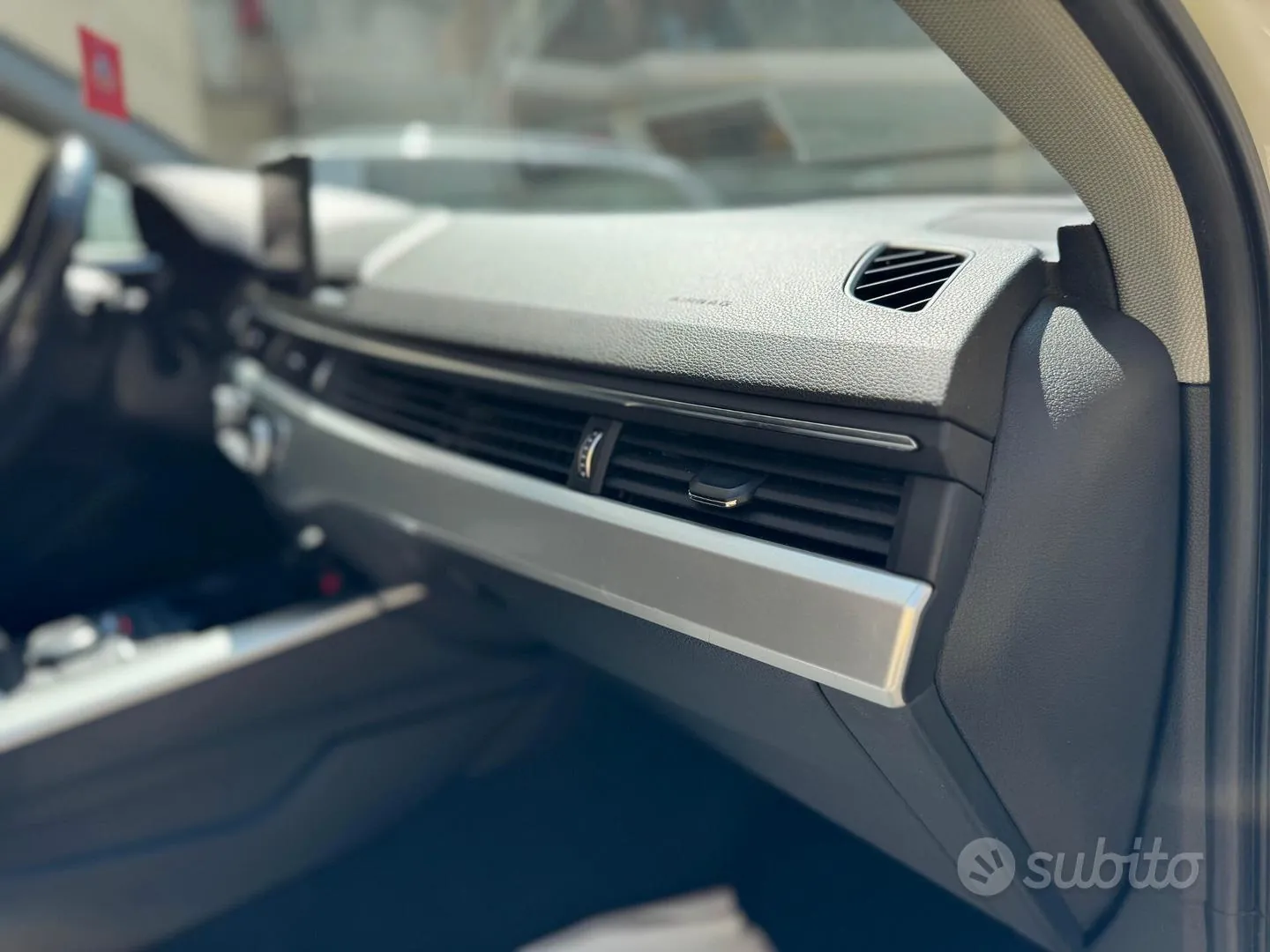 Audi A4 2017 photo 5