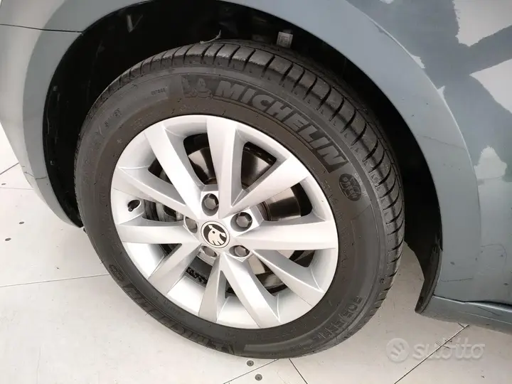 Skoda Octavia 2019 photo 5