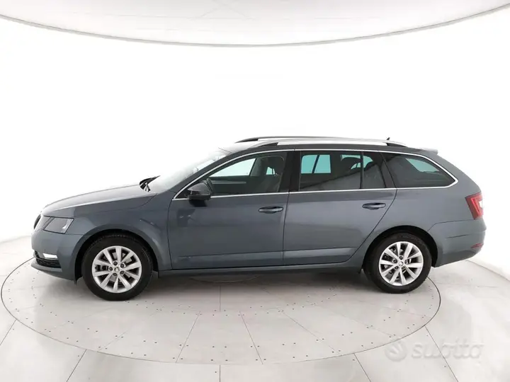 Skoda Octavia 2019 photo 2