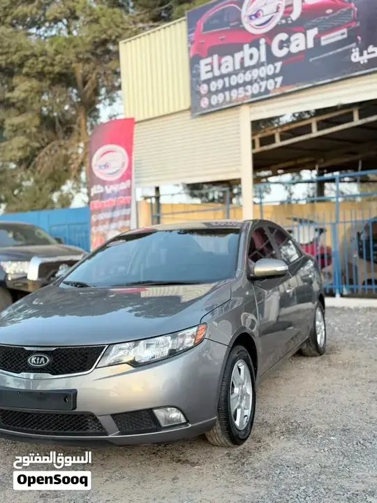 Kia Cerato 2010 photo 2