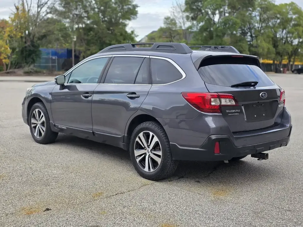 Subaru Outback 2018 photo 5