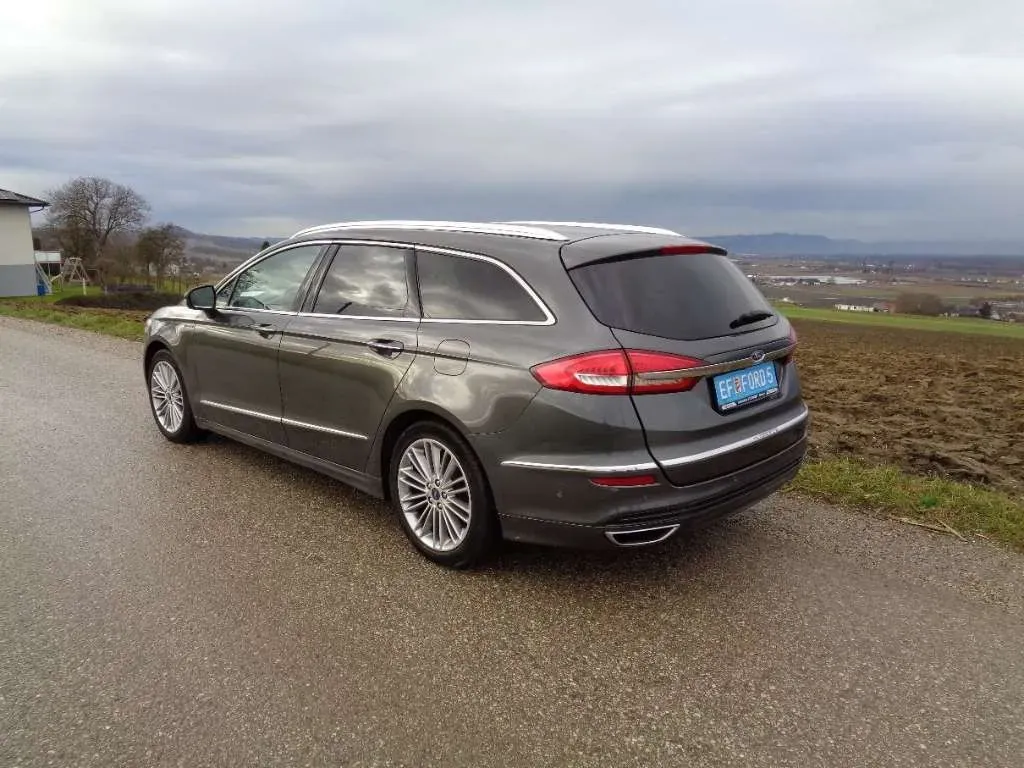 Ford Mondeo 2022 photo 3