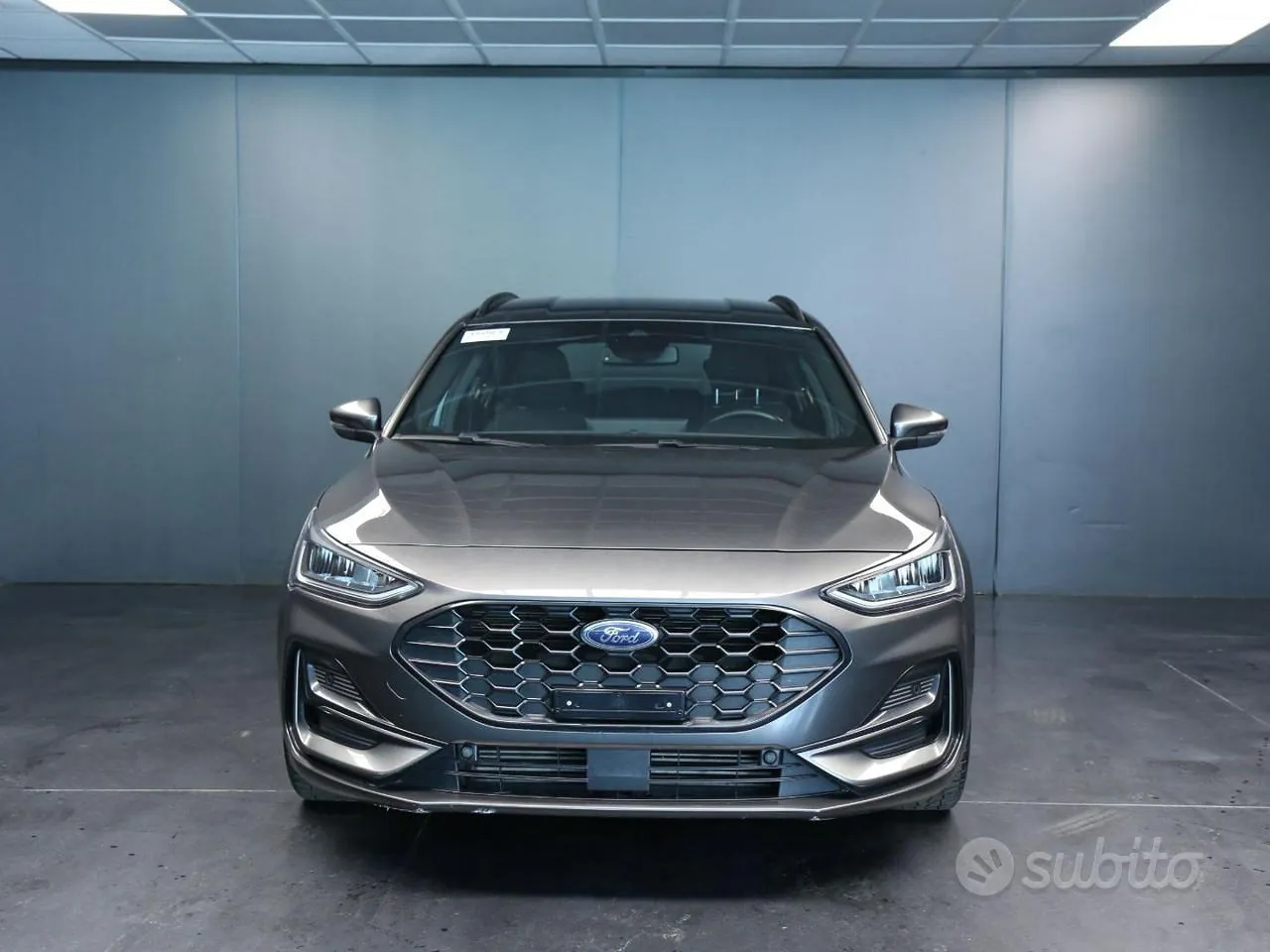 Ford Focus 2023 photo 2
