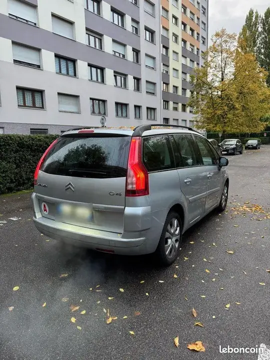 Citroen C4 Picasso 2007 photo 2