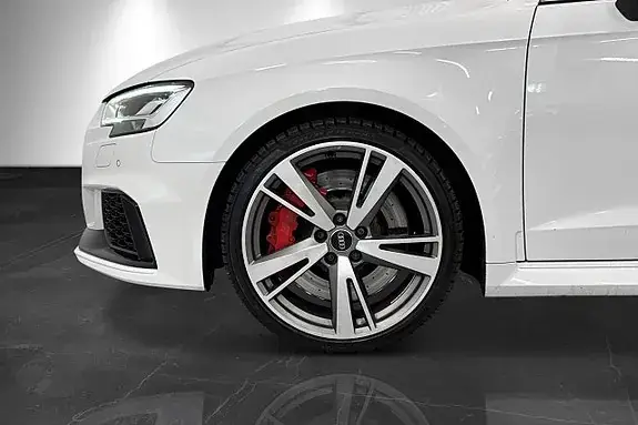 Audi Rs3 2018 photo 4