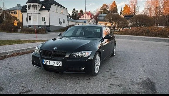 BMW 330Xd 2007 photo 2