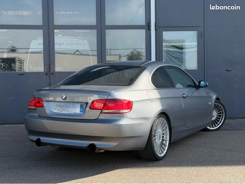 BMW 3 Series 2007 photo 2