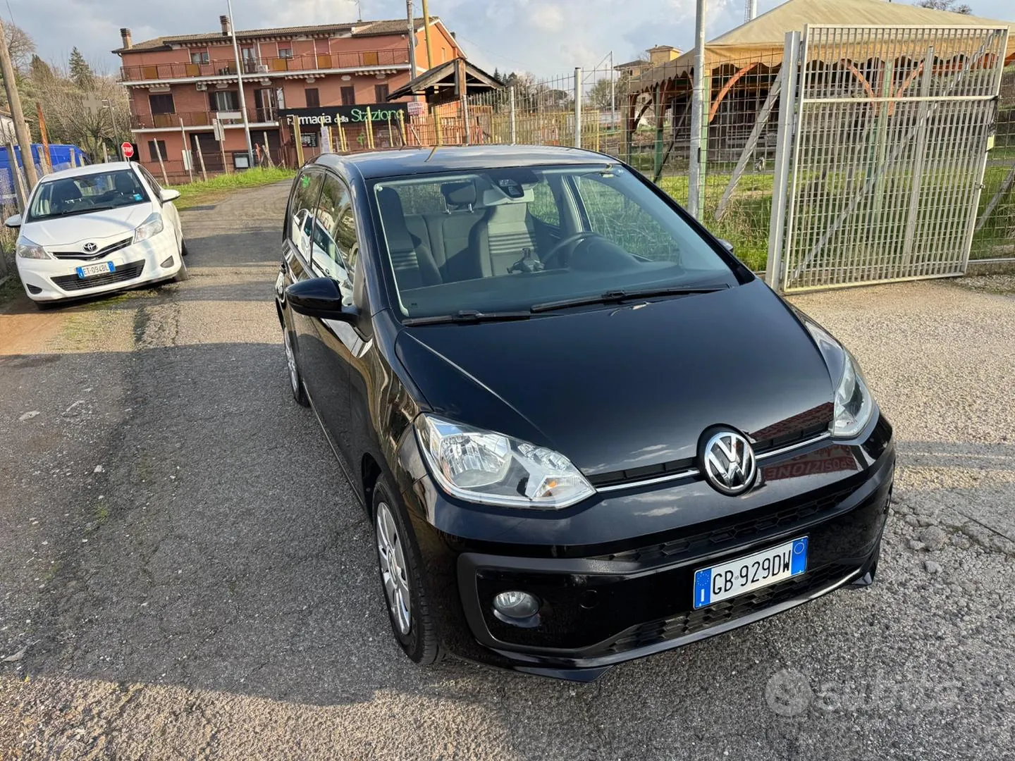 Volkswagen Up 2017 photo 4