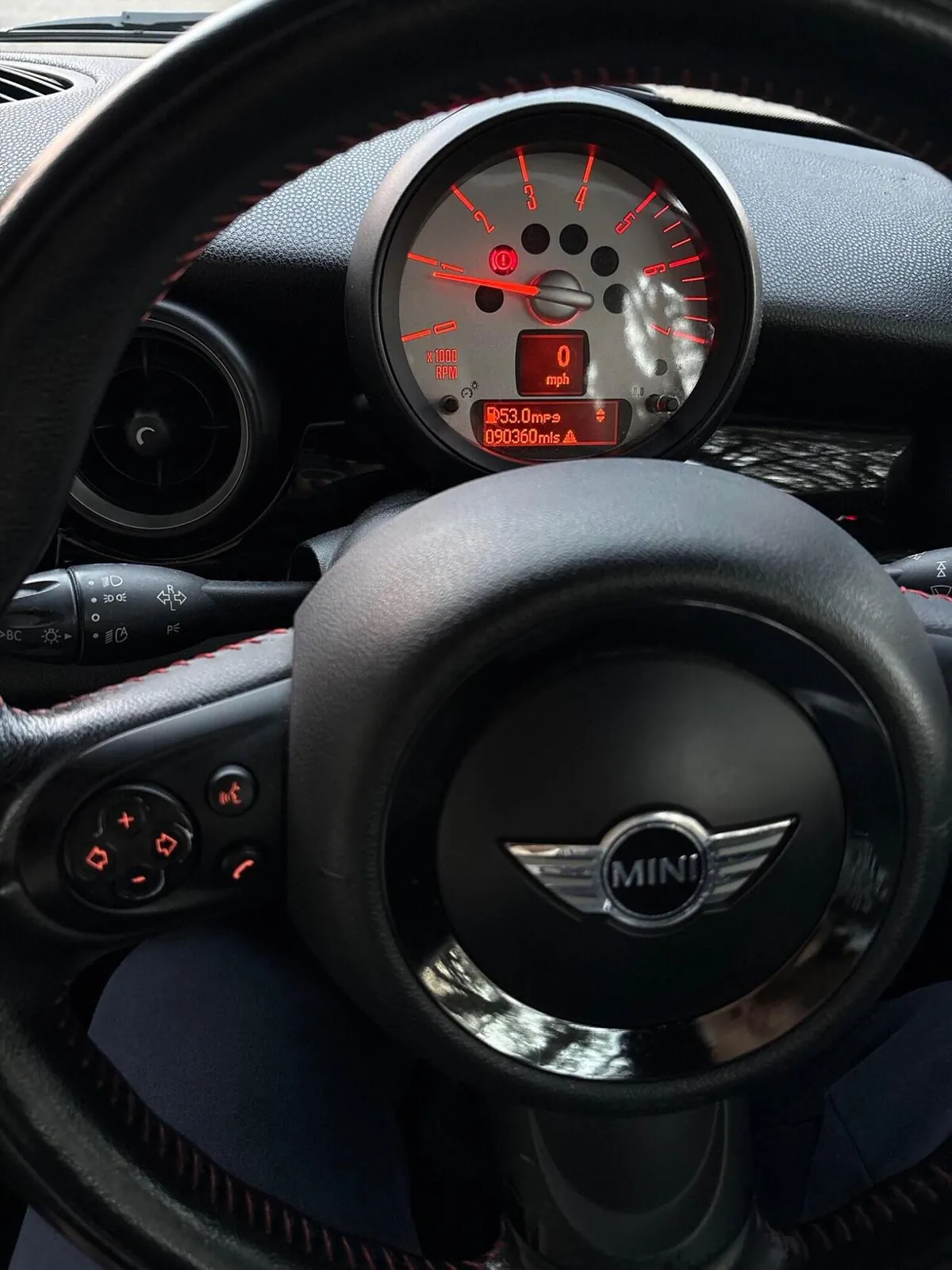 Mini Cooper D 2011 photo 4