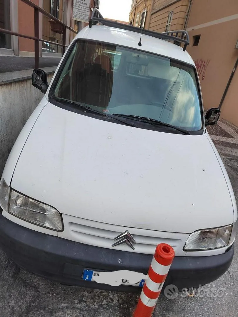 Citroen Berlingo 2002 photo 2