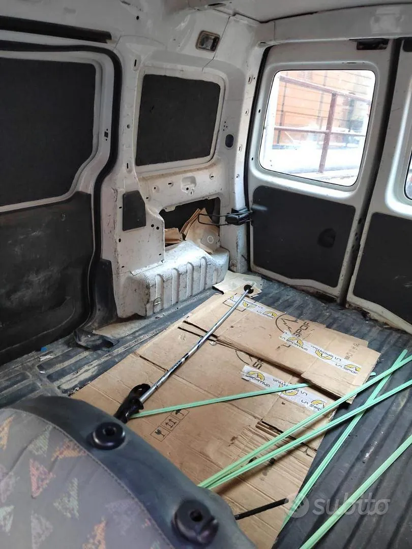 Citroen Berlingo 2002 photo 5