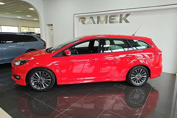 Ford Focus 2017 photo 2