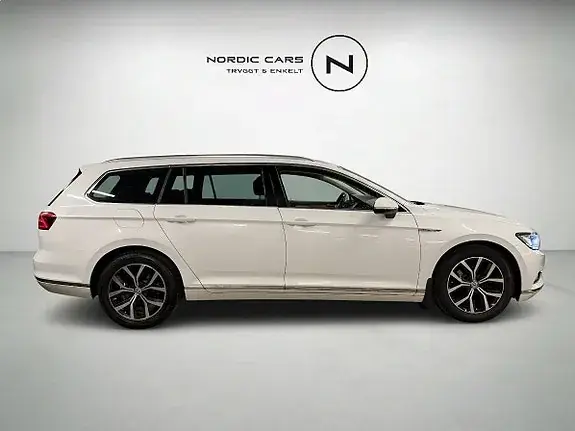 Volkswagen Passat 2015 photo 2