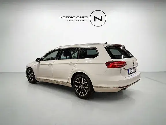 Volkswagen Passat 2015 photo 3