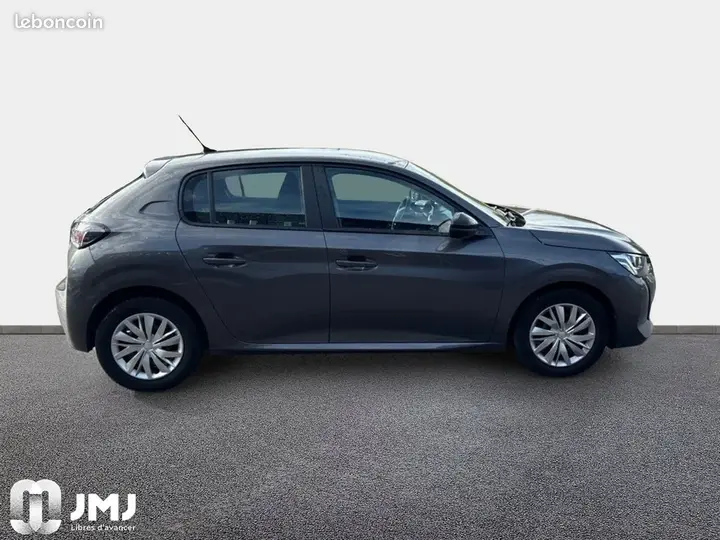 Peugeot 208 2022 photo 4