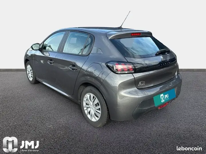Peugeot 208 2022 photo 2