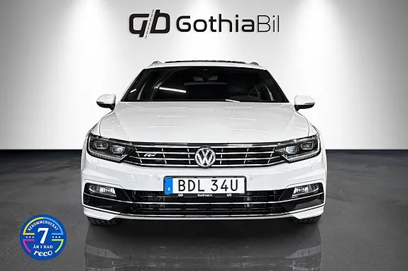 Volkswagen Passat 2019 photo 2