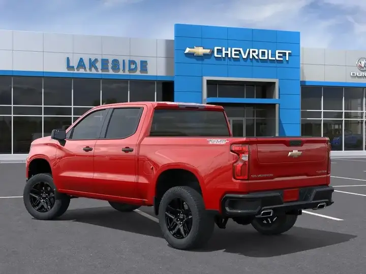 Chevrolet Silverado 1500 2026 photo 3