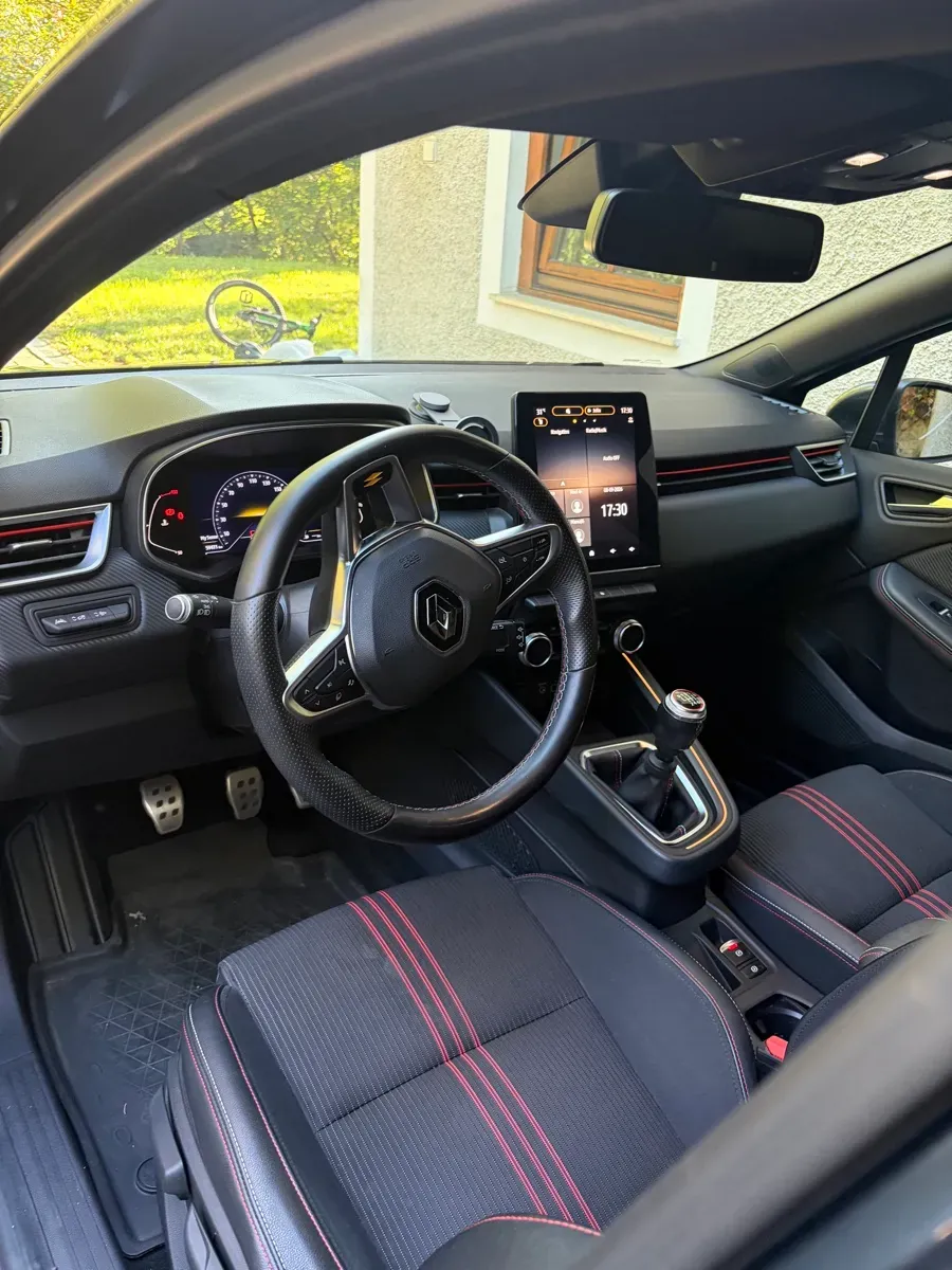 Renault Clio 2021 photo 2