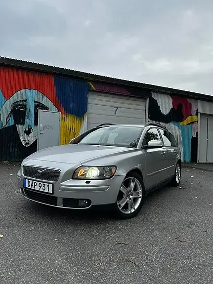 Volvo V50