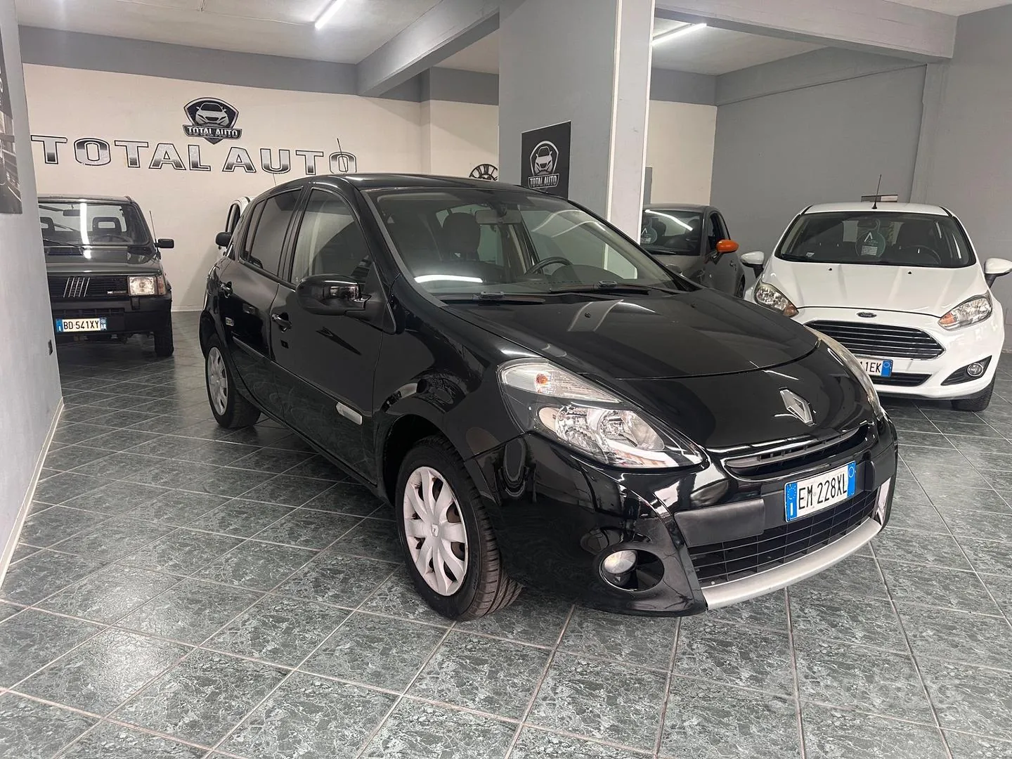 Renault Clio 2012 photo 5