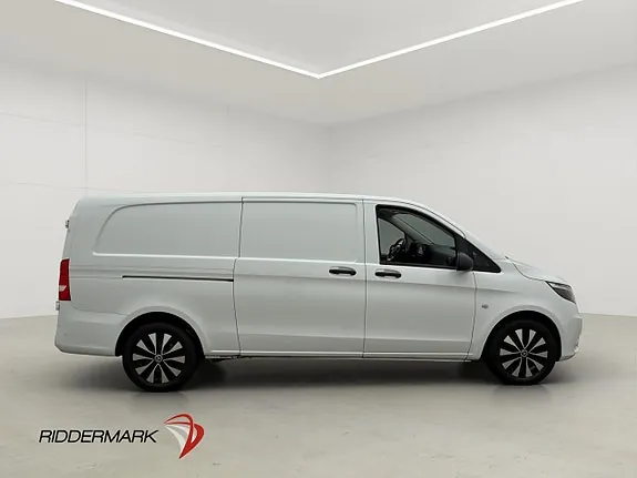 Mercedes-Benz Vito 119 2023 photo 2