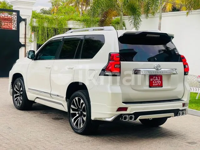 Toyota Land Cruiser Prado 2015 photo 3