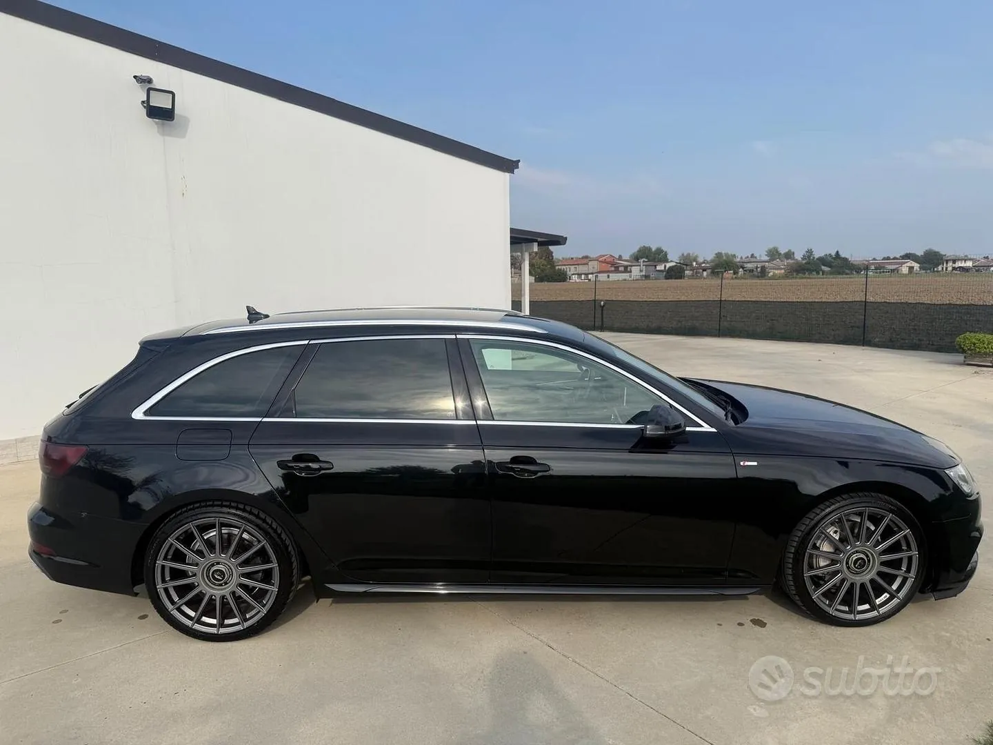 Audi A4 Avant 2019 photo 4