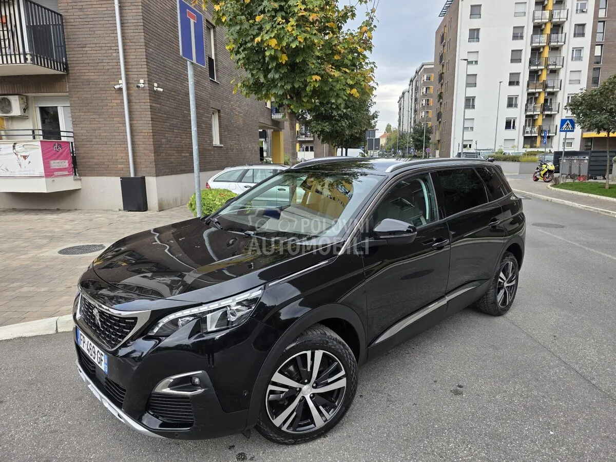 Peugeot 5008 2020 photo 2