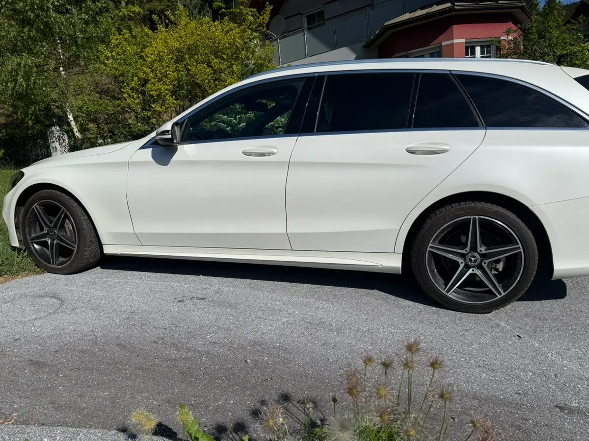 Mercedes-Benz C-Class 2015 photo 3