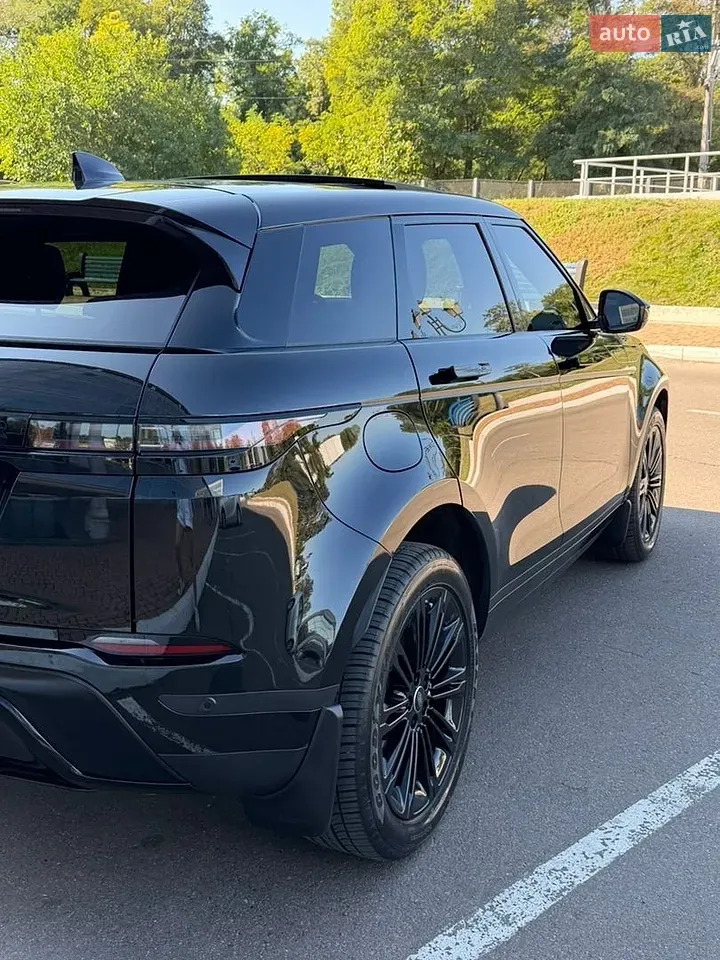 Land Rover Range Rover Evoque 2023 photo 3