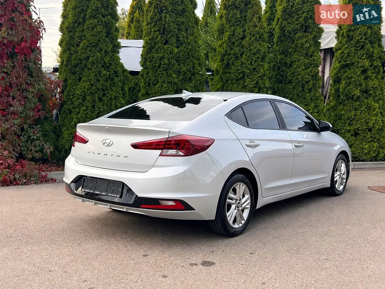 Hyundai Elantra 2019 photo 5