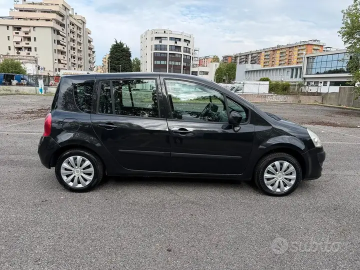 Renault Modus 2012 photo 5