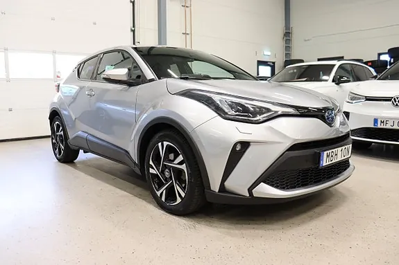Toyota C-Hr 2022 photo 2