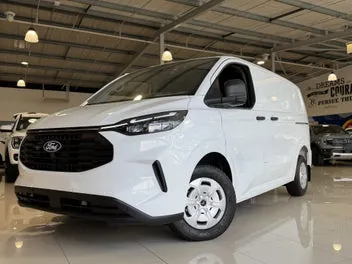 Ford Transit 2026 photo 3