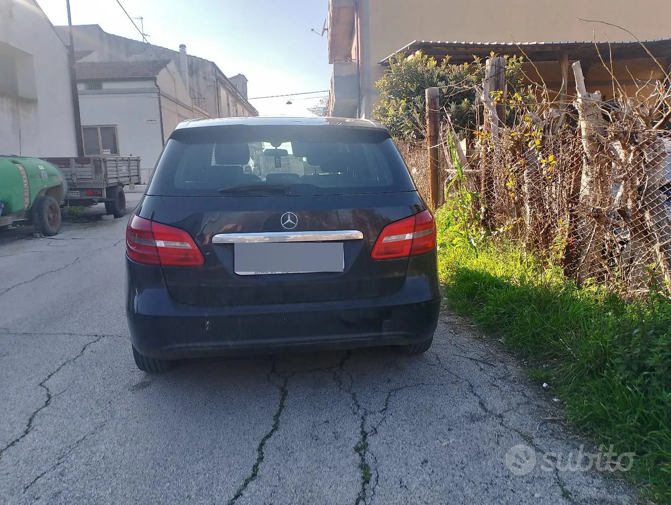 Mercedes-Benz B