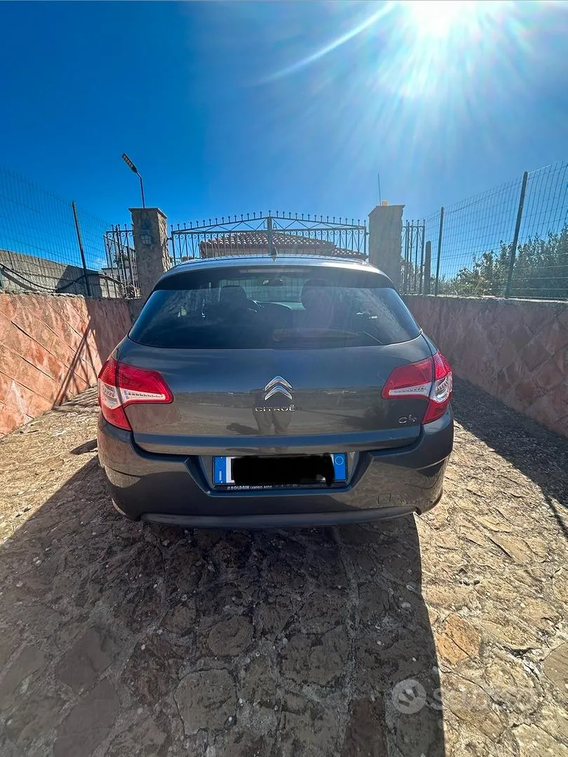 Citroen C4 2015 photo 3