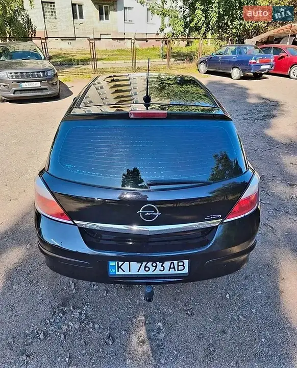 Opel Astra 2006 photo 4