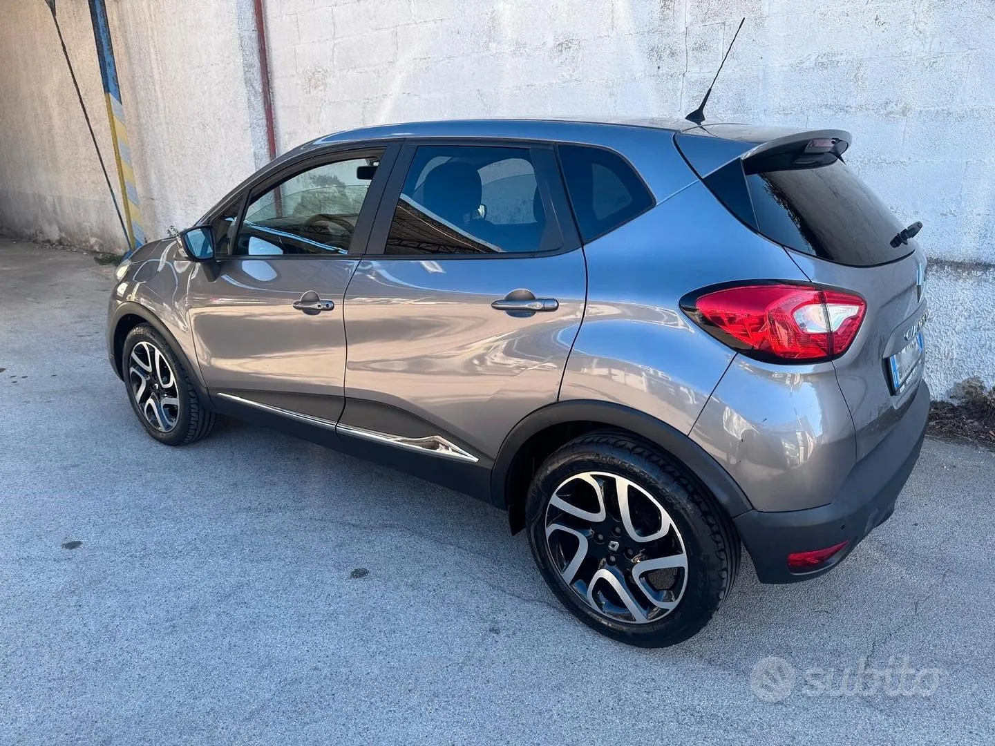 Renault Captur 2013 photo 2