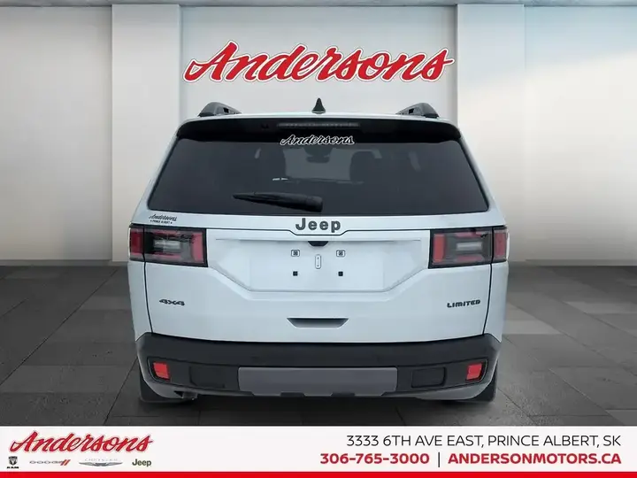 Jeep Cherokee 2026 photo 3