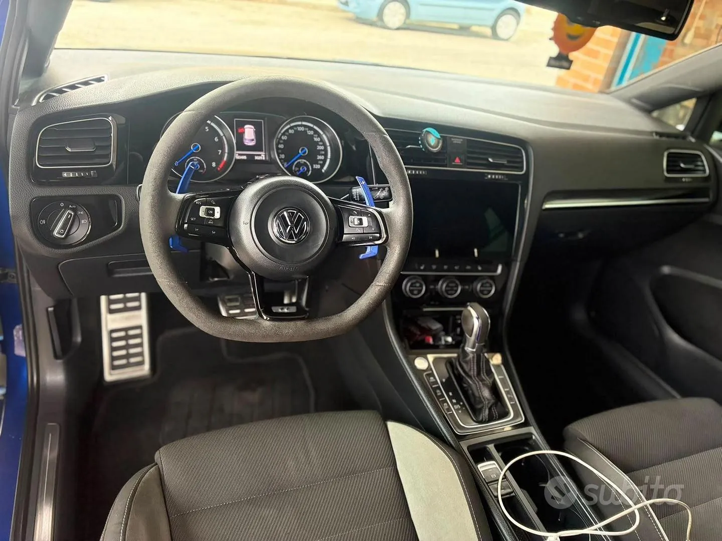 Volkswagen Golf 2023 photo 3