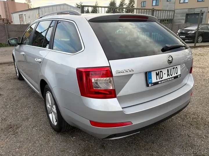 Skoda Octavia 2014 photo 2