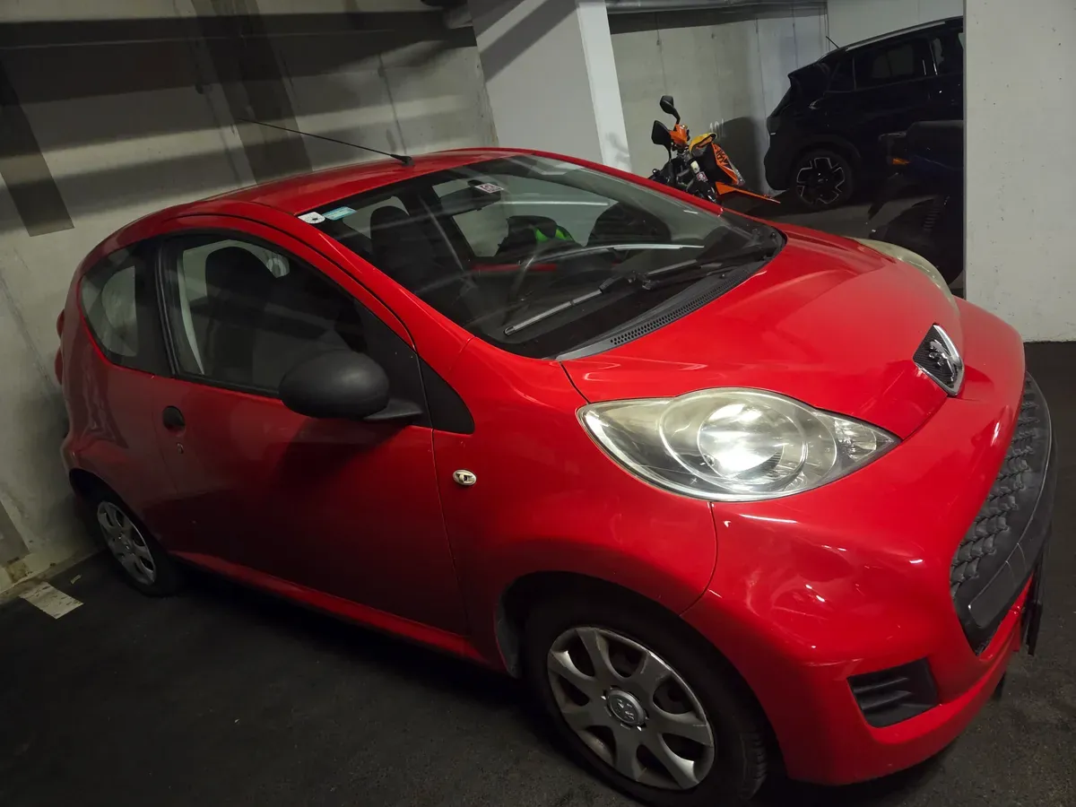 Peugeot 107 2009 photo 3