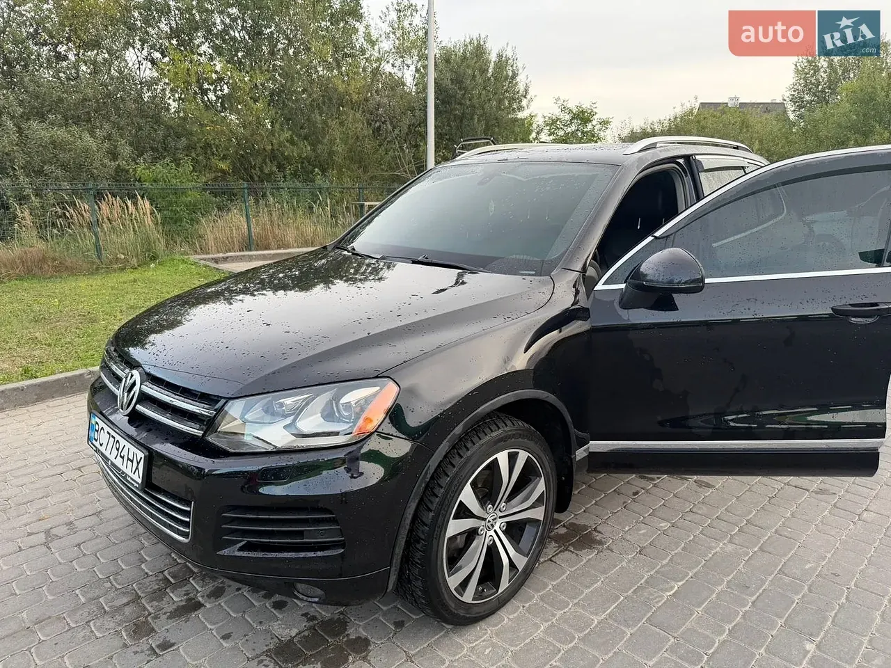 Volkswagen Touareg 2011 photo 3