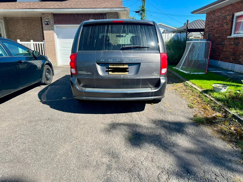 Dodge Grand Caravan 2015 photo 5
