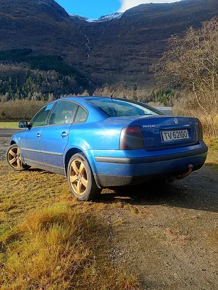 Volkswagen Passat 1999 photo 3