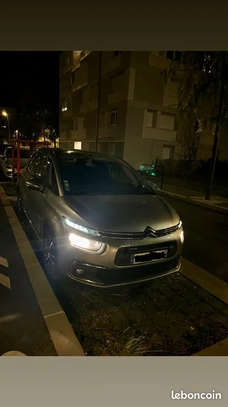 Citroen C4 Picasso 2017 photo 5