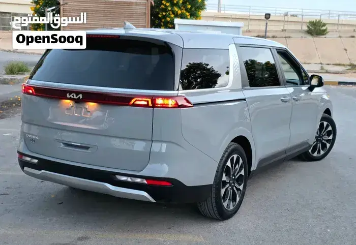 Kia Carnival 2022 photo 4